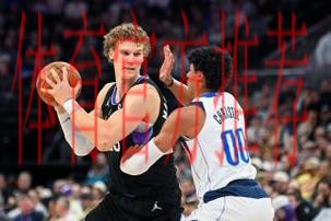 马尔卡宁33+16弗拉格新高 爵士加时力克独行侠